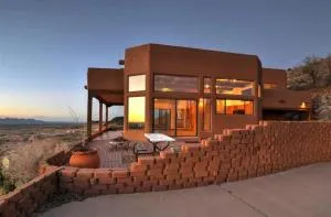 Executive Home in Soledad Canyon with amazing views - لاس كروسيس