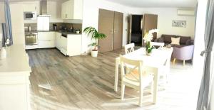 Maison confortable à La Ciotat avec terrasse privée