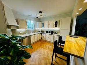 Villas Maison confortable avec Jacuzzi a Toulouse : photos des chambres
