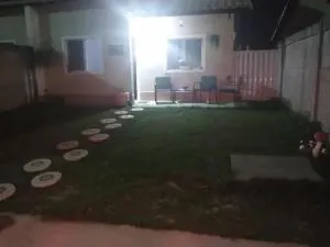 Casa com Piscina em condomínio - Mauá