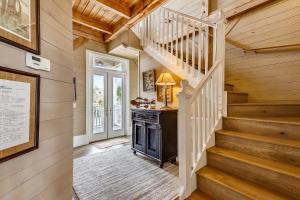 Sugar Shack- by Holiday Isle Properties