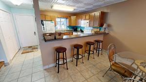 Misty Cove 113- by Holiday Isle Properties