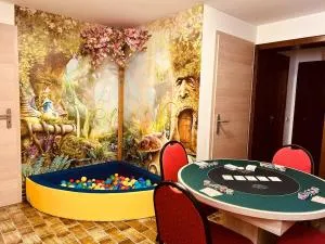 Ein-modern-eingerichtetes-Ferienhaus-im-Harz-mit-vielen-Unterhaltungsmoeglichkeiten-drinnen-und-draussen - Sieber