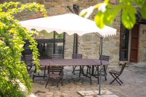 Sentire - Vegetarian Tuscan Villa & Resort