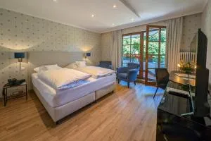 Hotel Restaurant Vinothek LAMM - 洛费瑙