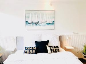 NEU - Frisch renoviertes Ferienapartment "Waterkant"