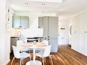 NEU - Frisch renoviertes Ferienapartment "Waterkant"