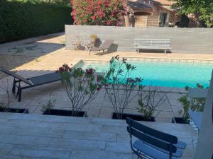 Appartements Studio au pied du Luberon : photos des chambres