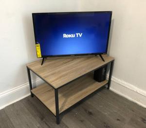 Spacious 2-bedroom apartment with 1-bathroom and private street entrance, MetLife Stadium FIFA World Cup 25 minutes away