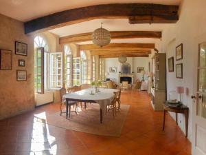Maisons de vacances Chateau du Mirail : photos des chambres