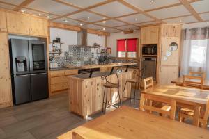 B&B / Chambres d'hotes LE CHALET BAZAN : photos des chambres