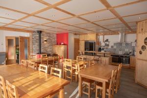 B&B / Chambres d'hotes LE CHALET BAZAN : photos des chambres