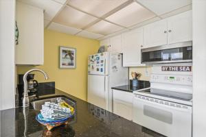 Sandpiper Cove 2041- by Holiday Isle Properties