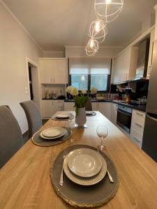 Dimis cozy villa near the sea!