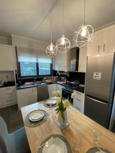 Dimis cozy villa near the sea!