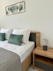 3 bdr house Ambrosia