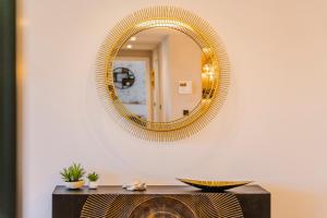 Plaza España - Apartamentos Burgos Deluxe