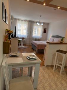 Post apartmani - Sajam