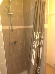 Studio Pont de Sèvres bien situé