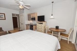 Pilot House 518- by Holiday Isle Properties