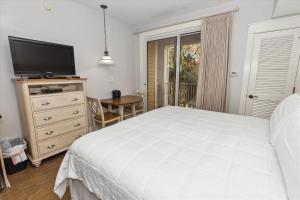 Pilot House 518- by Holiday Isle Properties