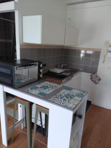 Studio Pont de Sèvres bien situé