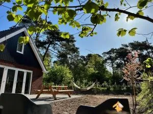 Foss Lodge - luxe boutique boshuis Veluwe - 维尔豪特