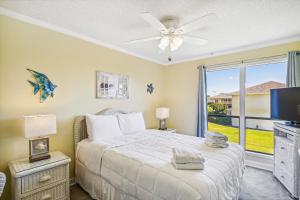 Sandpiper Cove 2058- by Holiday Isle Properties