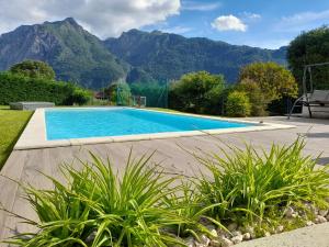 Il Torchio - lake & mountain