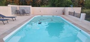 Maisons de vacances Gite Mas de la Restanque : photos des chambres