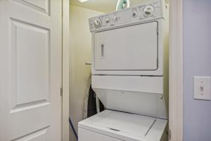 SeaCrest 502- by Holiday Isle Properties