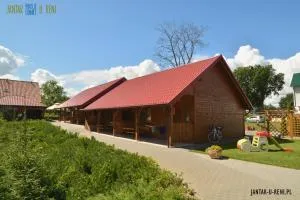JANTAR Pokoje i Domki u Reni - Junoszyno