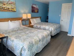 Double Room room in Surfcomber Motel