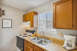 Sandpiper Cove 3104- by Holiday Isle Properties