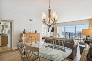 Beach House 303B-By Holiday Isle Properties