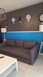 Lodge Beauty & Roger