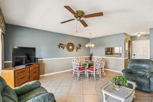 Sandpiper Cove 7201- by Holiday Isle Properties