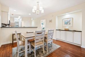 17C Fairway 17 Waterside at True Blue condo by Peace Vacations