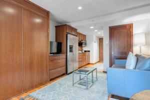 Lodge at Lionshead 280