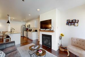 Empire Coalition 207