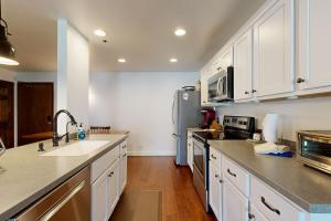 Empire Coalition 207