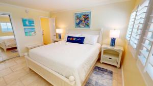 Beach House 601D-By Holiday Isle Properties