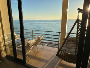 Gonio N907 4Bedroom Sea and Mountain view Beachfront apartment