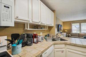 Sandpiper Cove 8226- by Holiday Isle Properties