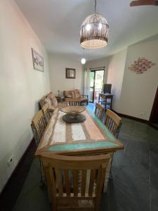 Praia das Toninhas - Condomínio Summer Time APTO 33