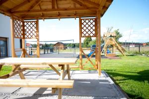 Dom całoroczny w Sierakowie nr 1