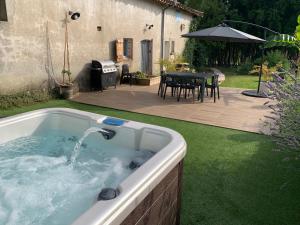 Logis Groly gîte avec spa en campagne proche Montauban