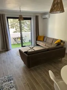Appart de 1 à 6 personnes Wifi Clim Terrasse - Entressen