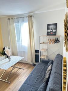 Maisonnette STUDIO Parc Astérix I ROISSY CDG I CHATEAU DE CHANTILLY I PARIS