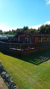 Baytree Lodge at three lochs holiday park, NEW ASK ABOUT OUR PACKAGES birthday ,anniversary,family,pamper packages available - Glenluce